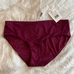 *NWT* Andie The Hipster Bottom in Plum M